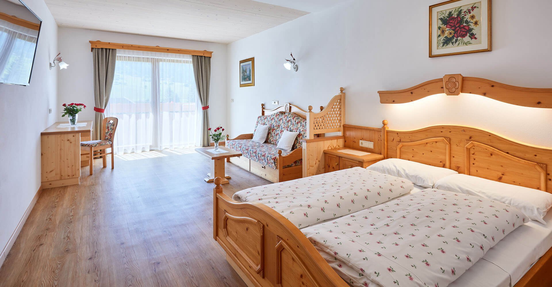 Ihre Unterkunft im Pustertal - Hotel Schönwald in Vals Südtirol